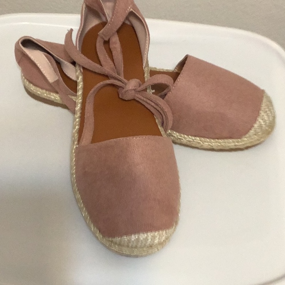$20 per pair total 5 pair New Espadrille flats 1/8”heel.